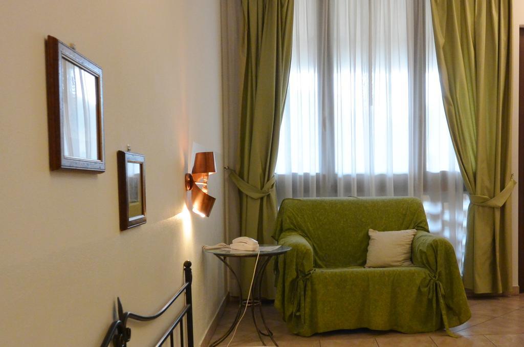 Hotel Ristorante Italia แชร์โตซา ดิ ปาเวีย ภายนอก รูปภาพ